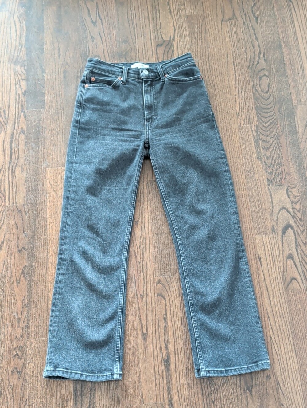 Re/Done Women's Straight Leg Jeans in Charcoal